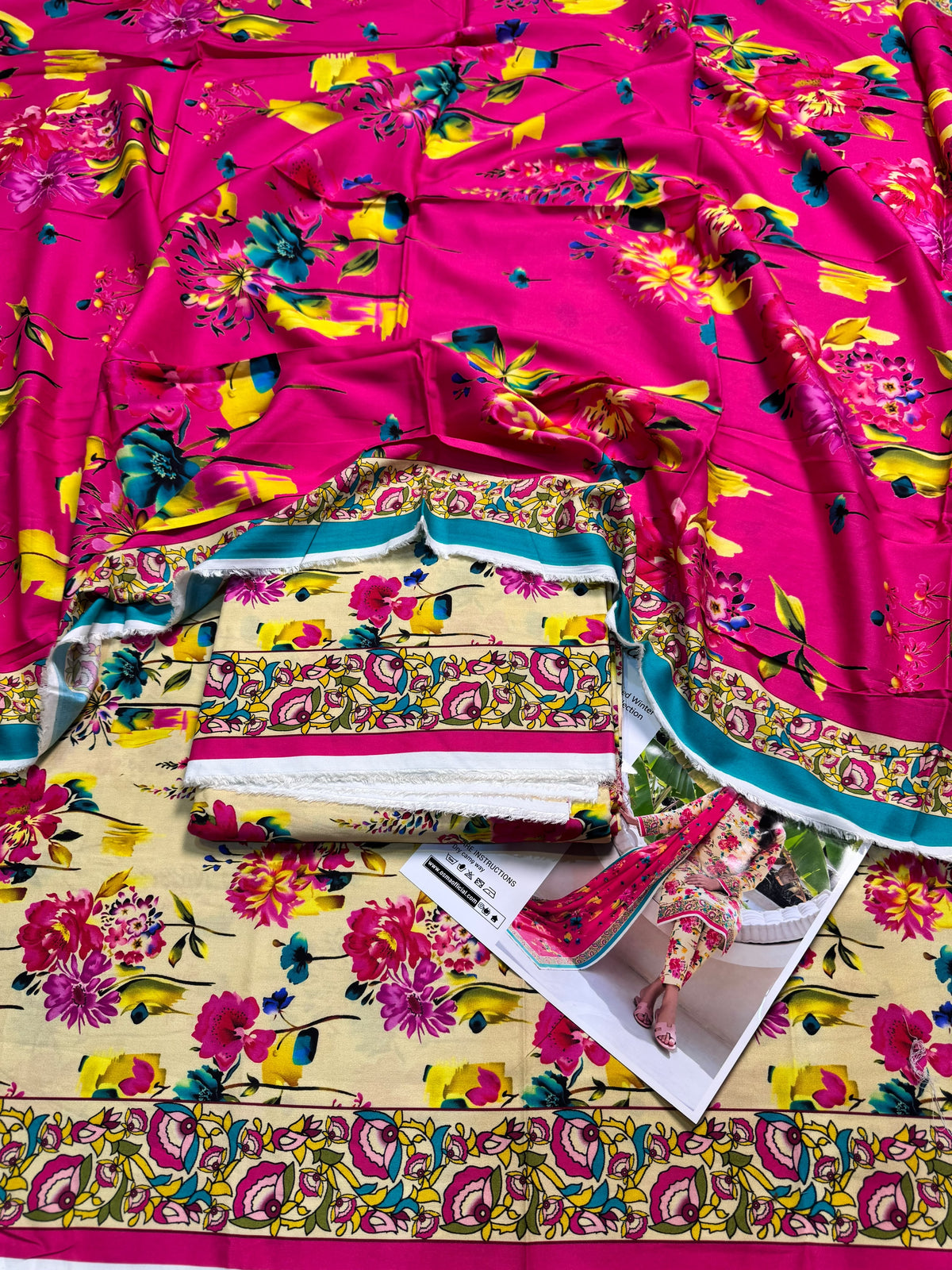 BAREEZE Premium Printed Linen 3-Piece Suit
