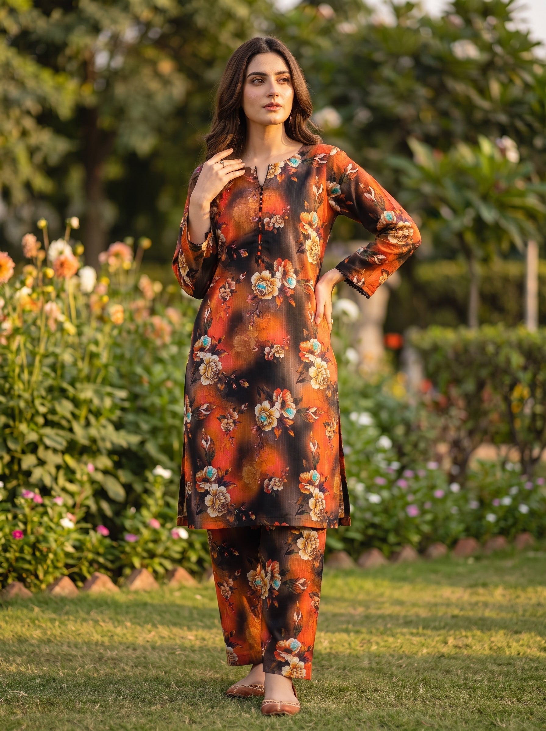 All over 2-piece suite