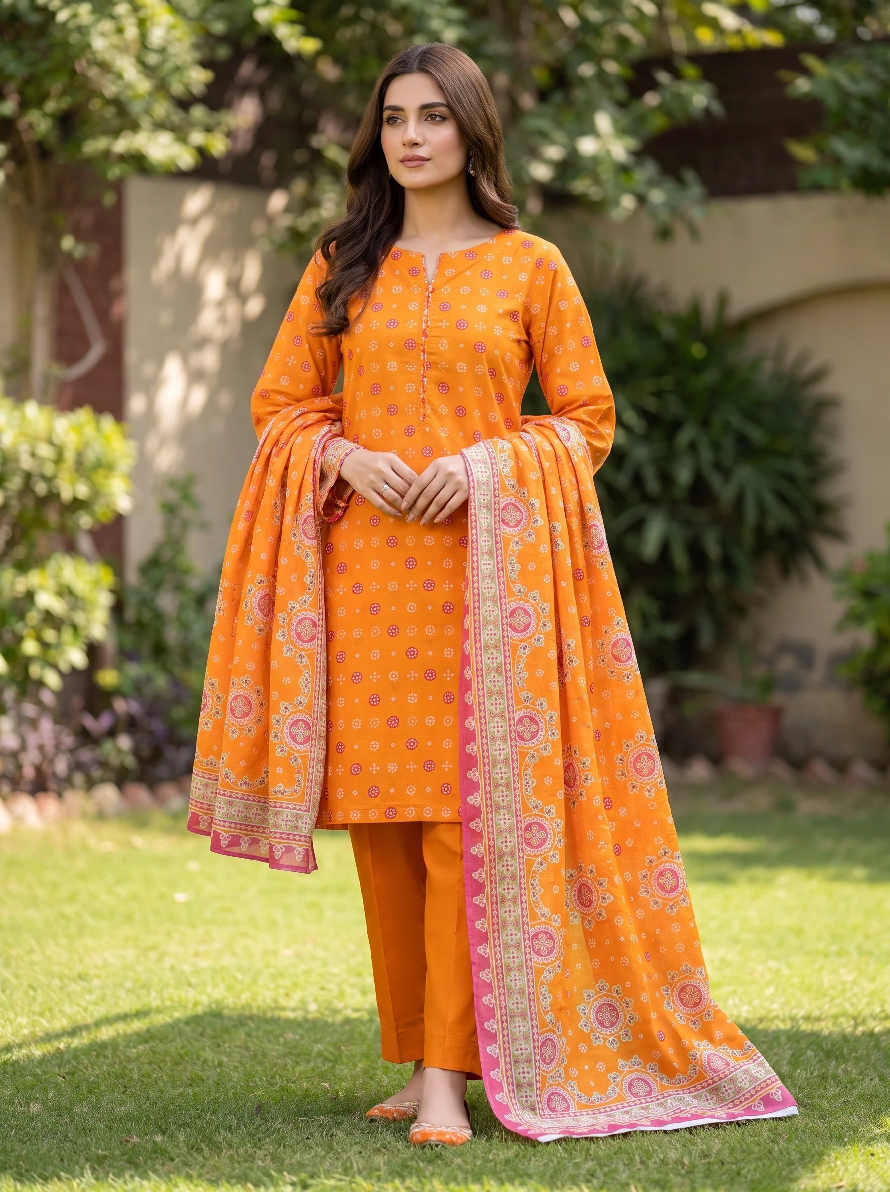 Kayseria - Chunri Printed 3-Piece Lawn Suit