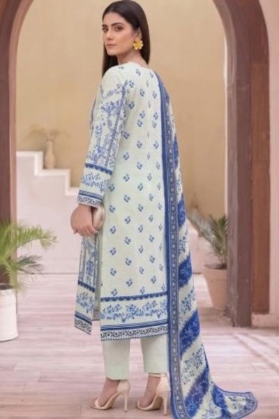 Mashaim Printed Khaddar | Digital Printed 3-Piece Khaddar Suit