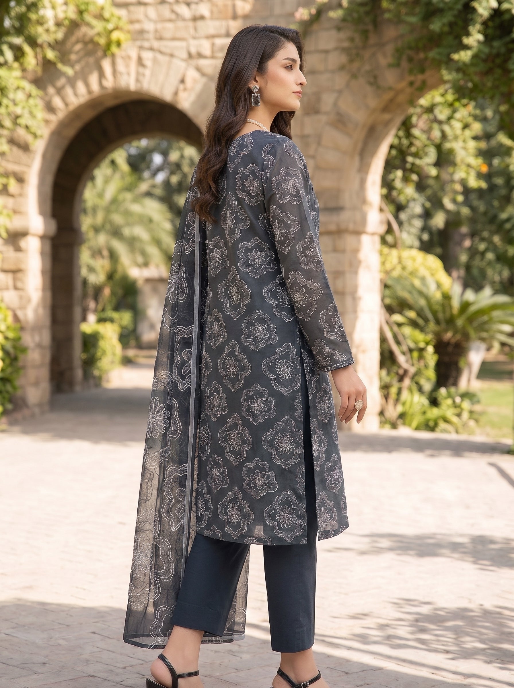 Bareeze Premium Lawn 3 Piece Unstitched Suit