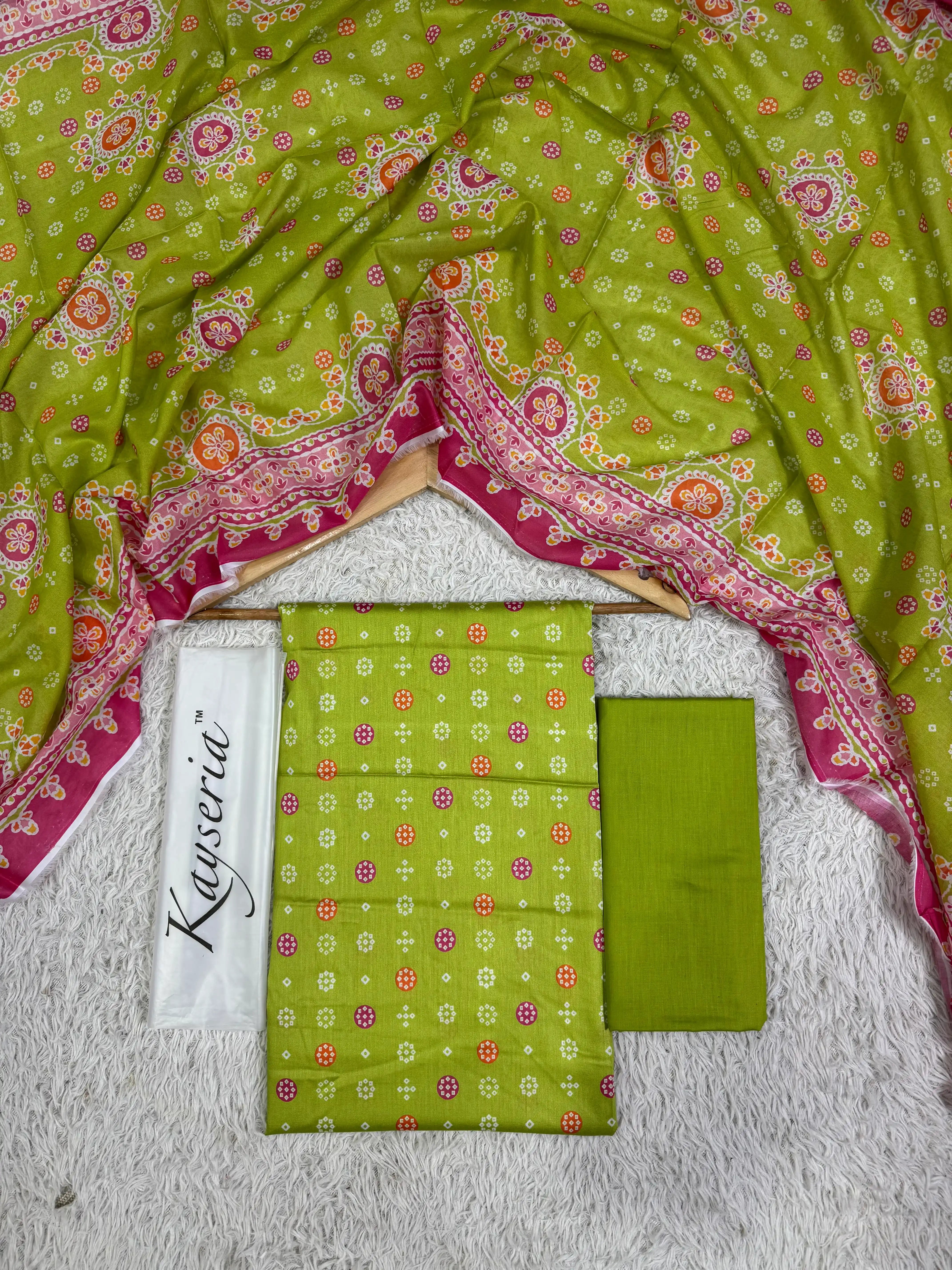 Kayseria - Chunri Printed 3-Piece Lawn Suit