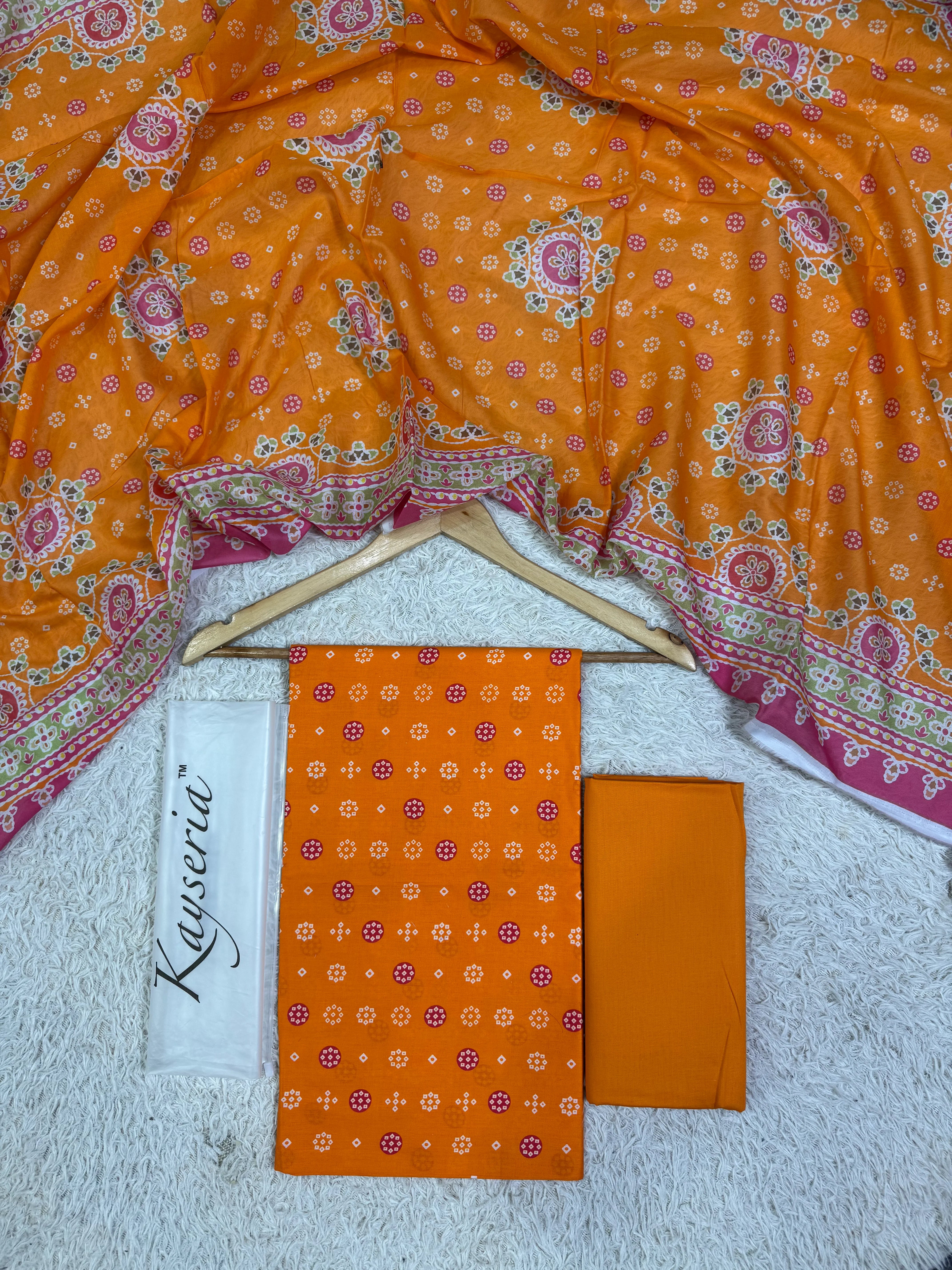 Kayseria - Chunri Printed 3-Piece Lawn Suit