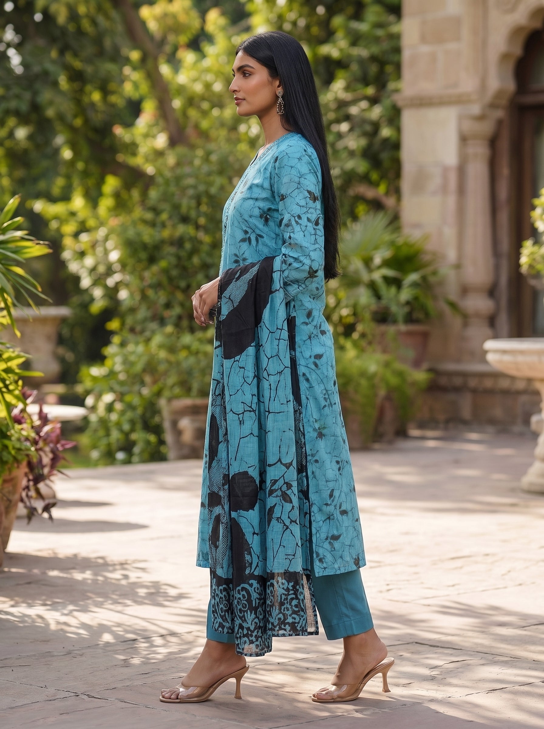 3 Piece Sky Blue Lawn Suit