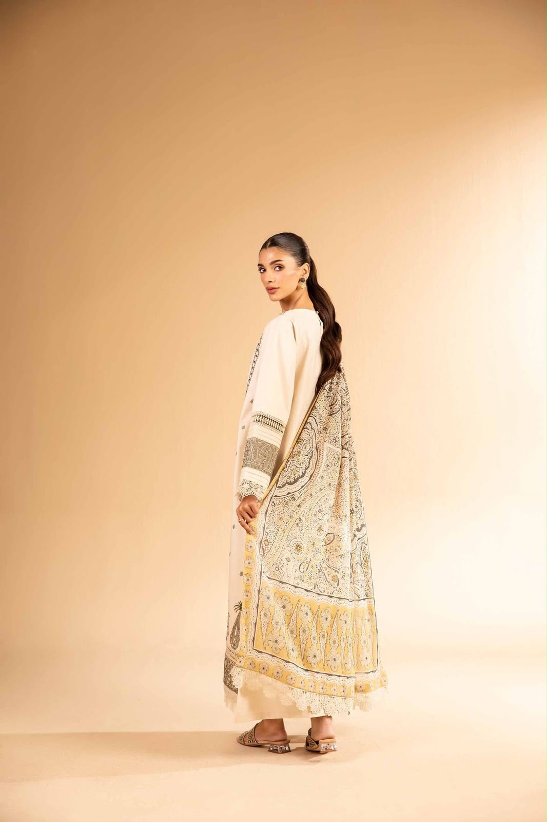 Nishat Digital Printed Linen 3-Piece Suit